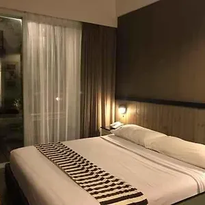 7 Bidadari 3* Seminyak (Bali)